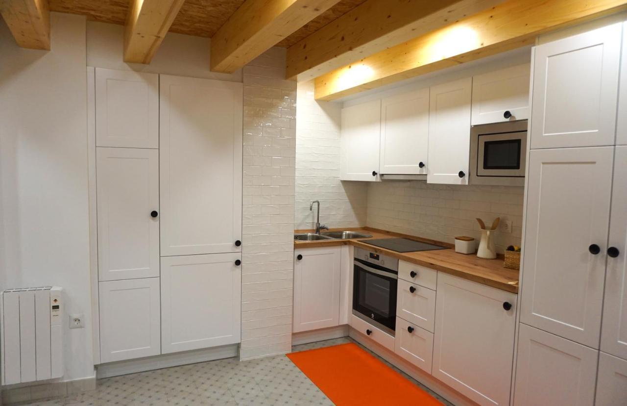 Apartamentos Turisticos El Penon 塔皮亚德卡萨列戈 外观 照片